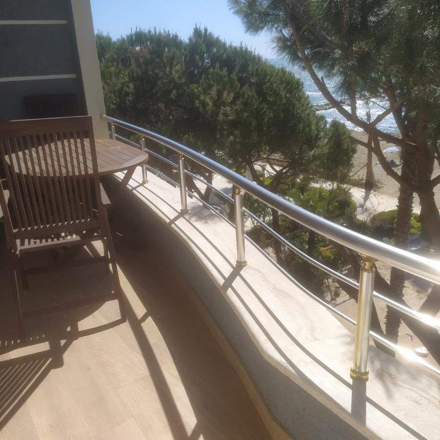 Mia'S Sea View Apartment Golem  Eksteriør bilde